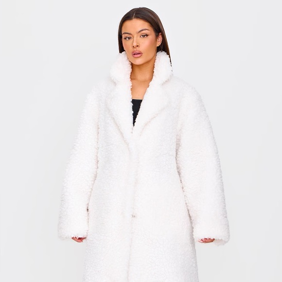 PrettyLittleThing Cream Teddy Long Coat - Picture 2 of 11